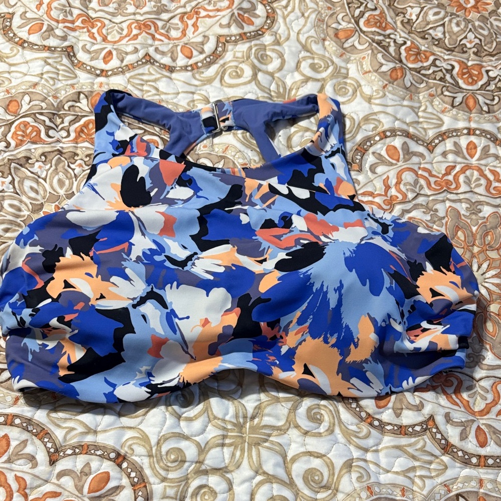 Blue Floral High-Neck Women's Tank Top- Athleta